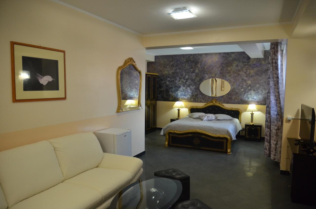 Liberty Rooms Făgăraş Екстериор снимка