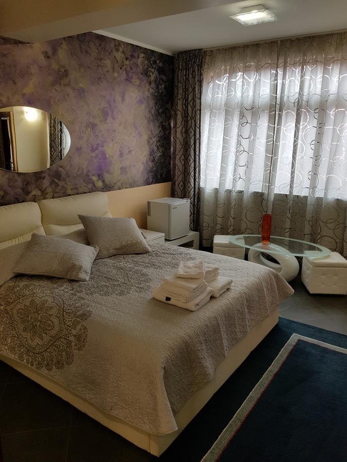 Liberty Rooms Făgăraş Екстериор снимка